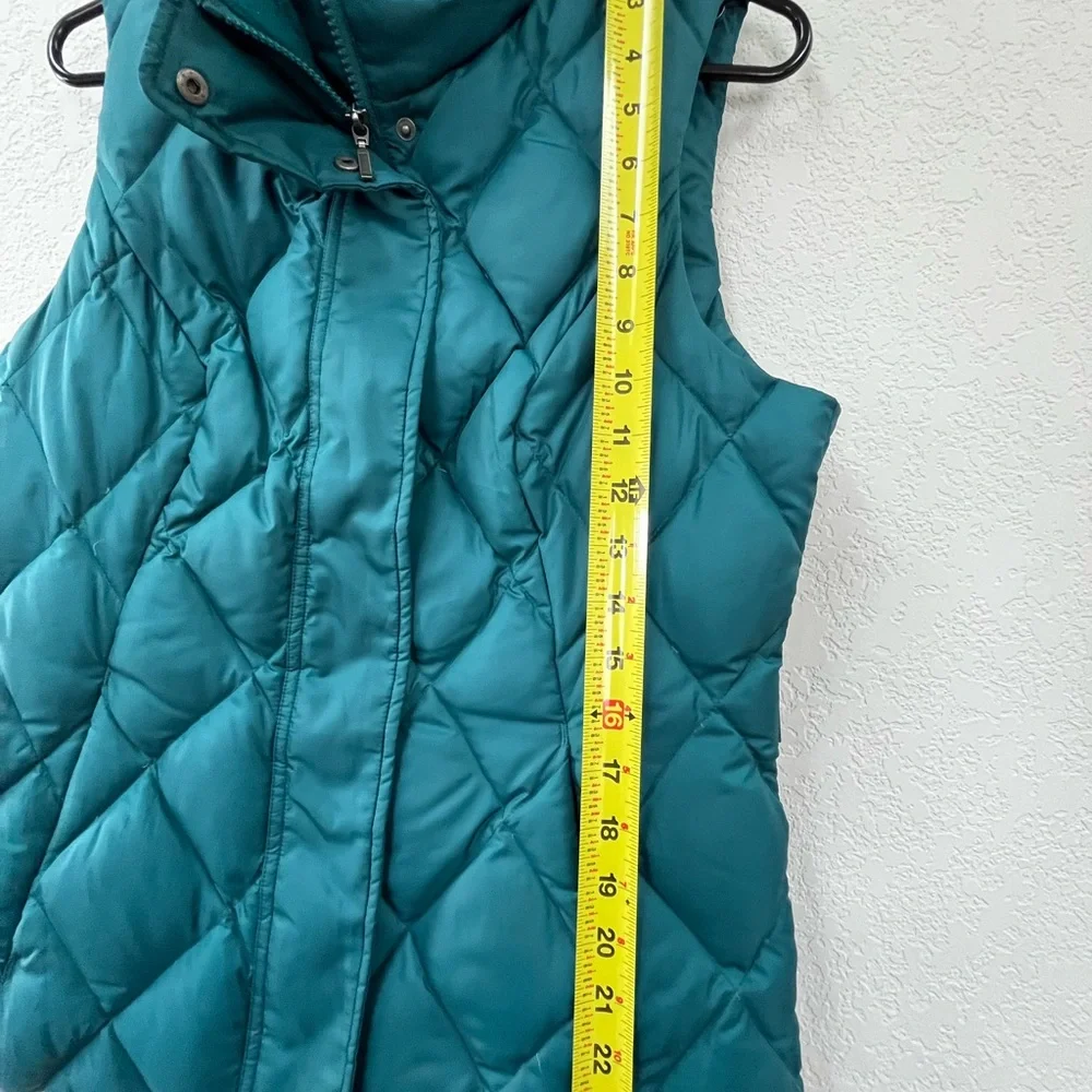Women’s Eddie Bauer down vest size medium Teal Quilted Women's vest - Picture 4 of 10